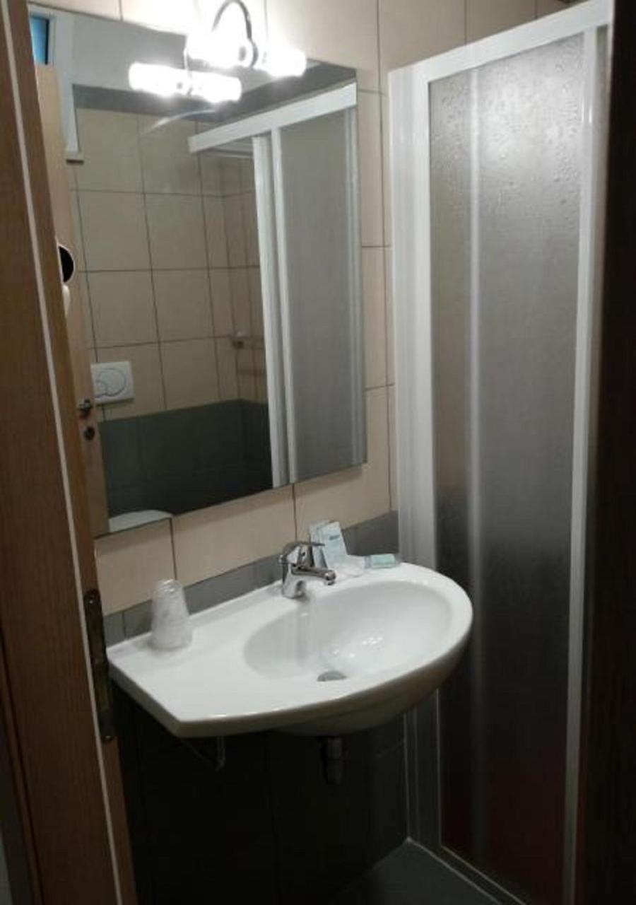 Hotel Nautilus Каттолика Номер фото